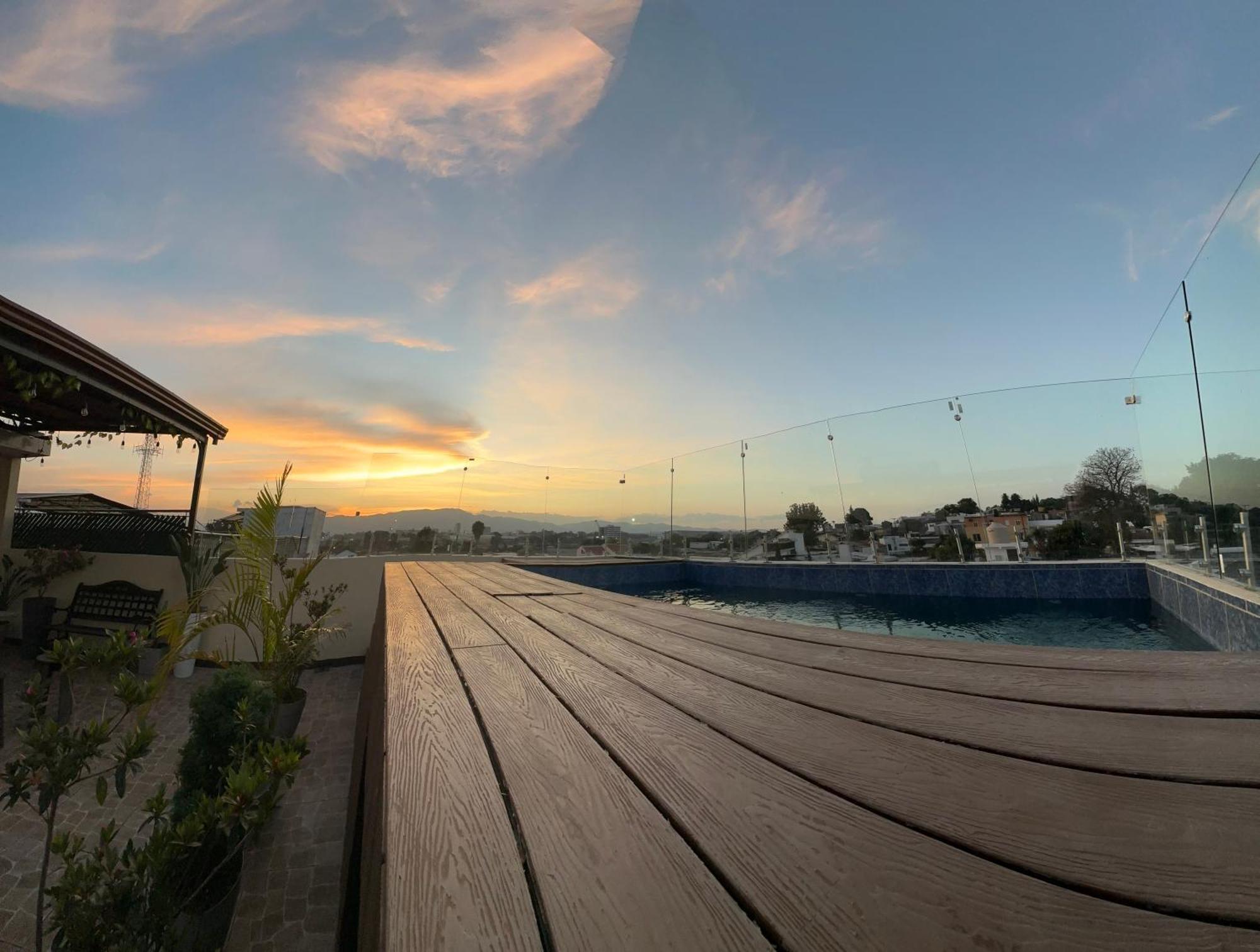 Sky Garden Hotel Guatemala City Ngoại thất bức ảnh